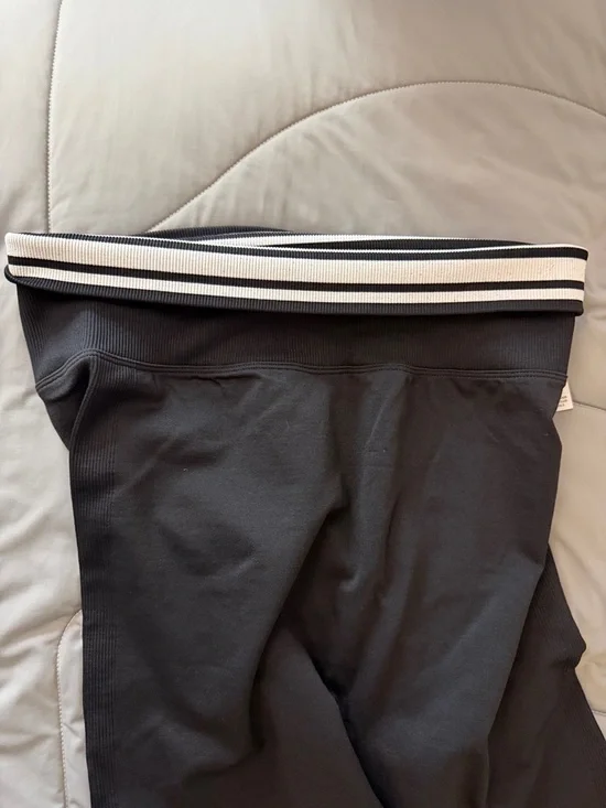 PINK Victoria’s Secret High Rise Flip It Fold Over Waist Leggings Size XL-NWT - Picture 10 of 10